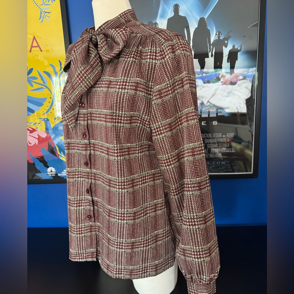 Plaid Women's Blouse with Bow Tie - Picture 4 of 6